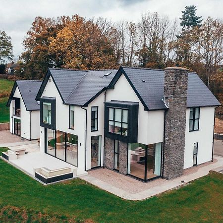 The Loft Studio Apartment - Above Detached New Build Garage Llanymynech 外观 照片